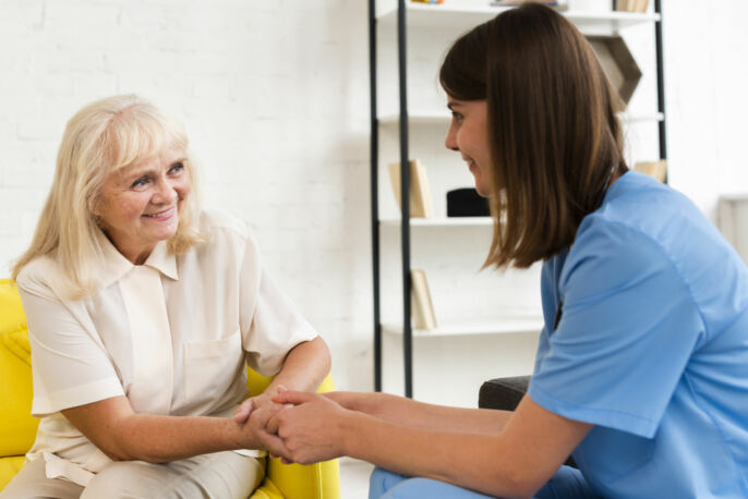 Plateformes citoyennes, applis d’entraide : demain, citoyens du bout des doigts ?